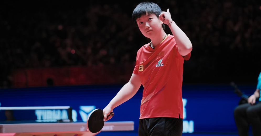 凤凰官方：福克斯韦尔和刘易斯缺席今日对阵跳伞蚁